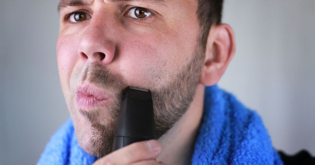 man shaving with minimal pressure