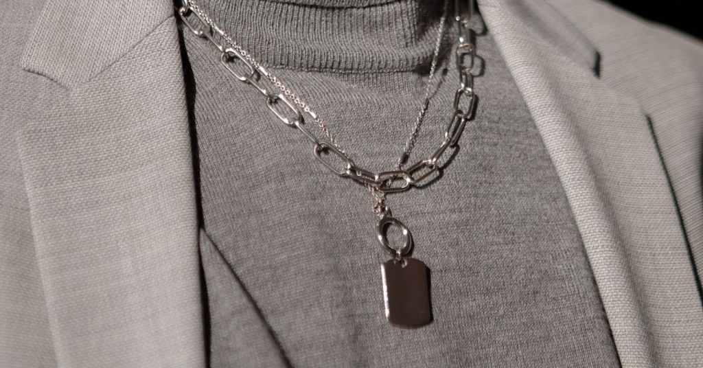 Man wearing Chain Necklace